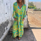 🎉Nyt Varmt Salg -50% Rabat🥰Boheme-maxikjole med V-udskæring og abstrakt print til kvinder