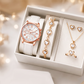 💥【50 % RABATT】🔥 Damklocka & smycken, 5-delars set | Urtavla med fjärilsmotiv och strass, kvartsurverk | Bekvämt armband i äkta läder | Matchande hjärtformad halskedja/armband/örhängen/ring | 4 färger (vit/rosa/svart/svart-vit) | Perfekt present 🎁